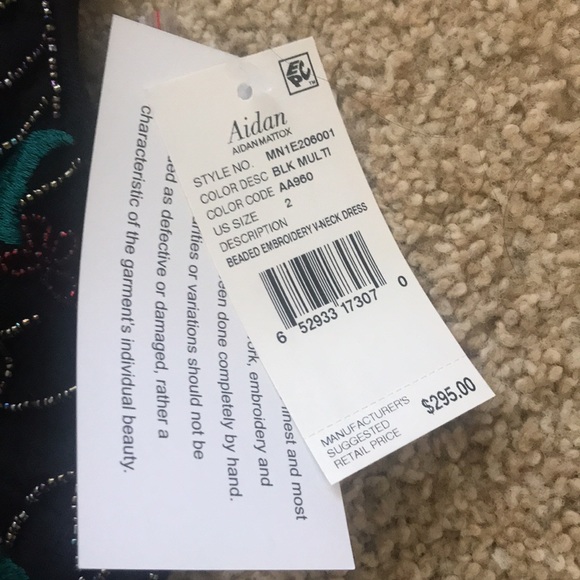 Aidan Mattox Bead & Sequin Embroidered Dress 2 6 10$295 - Picture 6 of 10